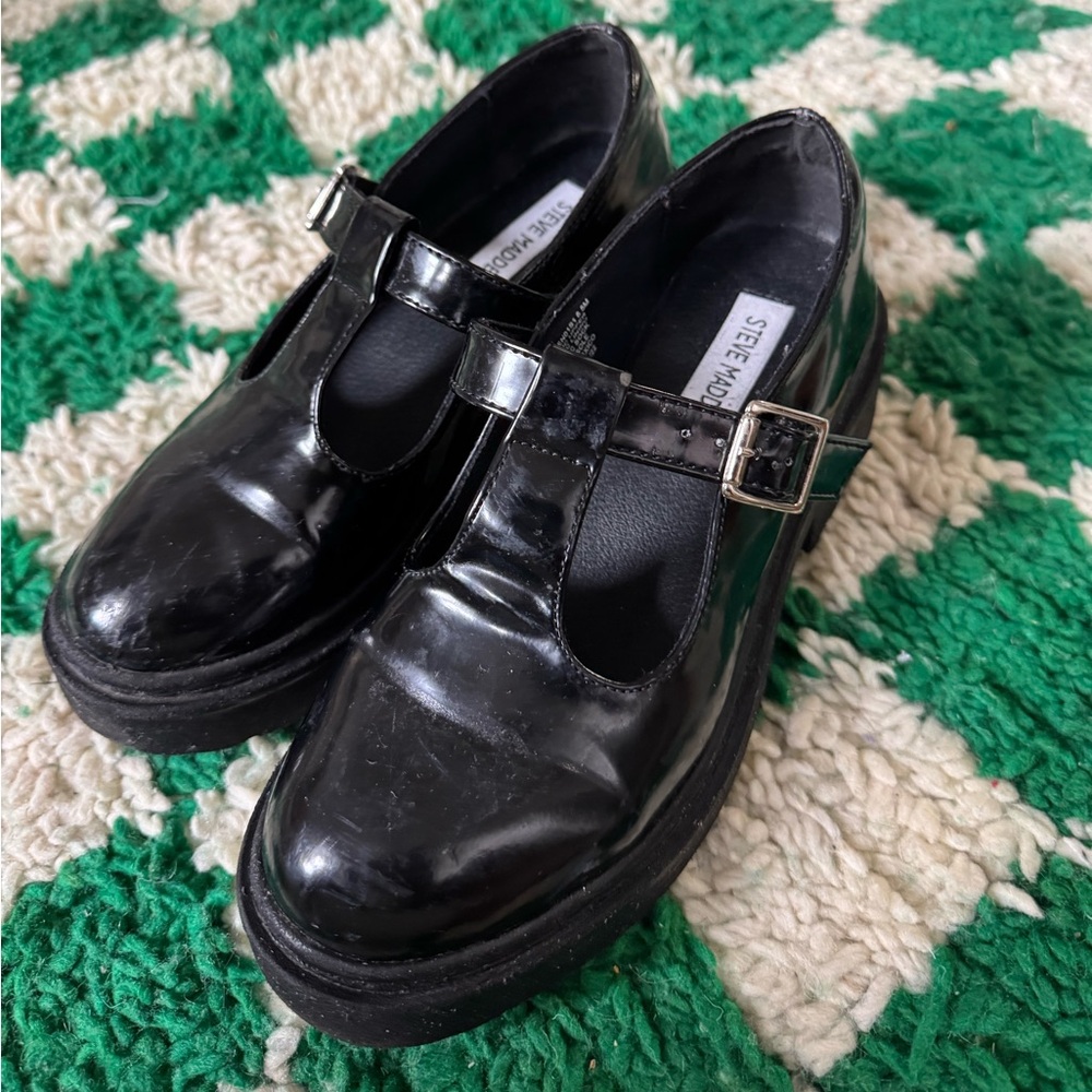 Steve Madden Black Patent Flats